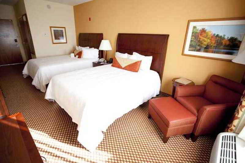Hilton Garden Inn Одесса Номер фото
